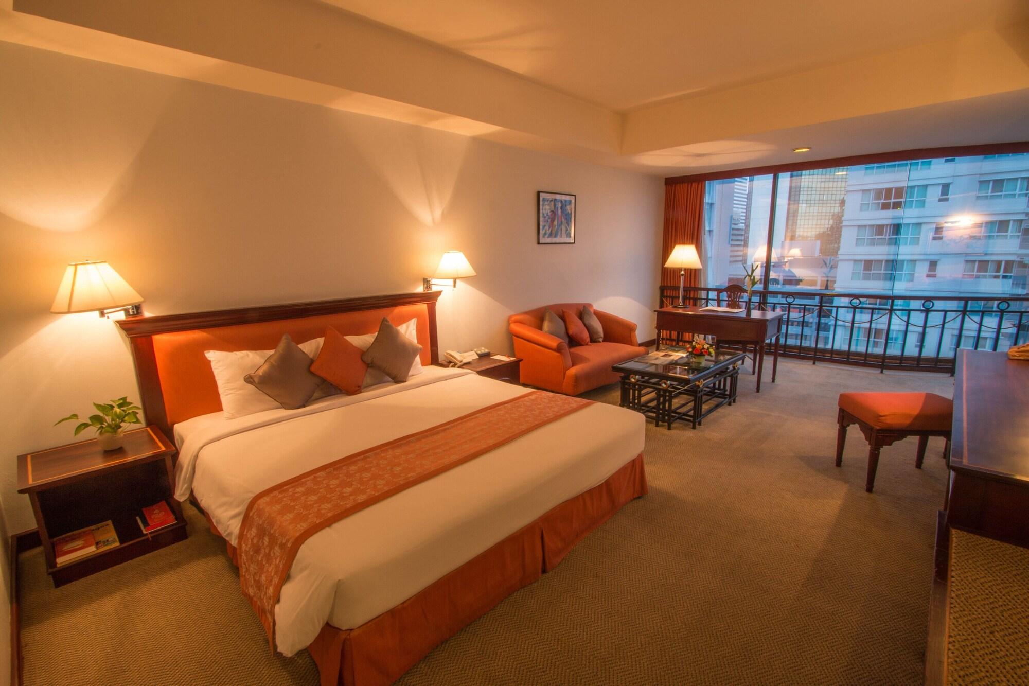 Tai Pan Hotel - Sha Plus Certified Bangkok Dış mekan fotoğraf