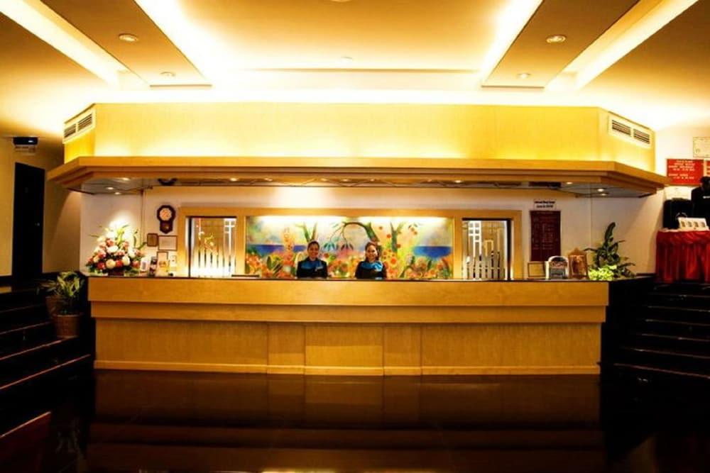 Tai Pan Hotel - Sha Plus Certified Bangkok Dış mekan fotoğraf