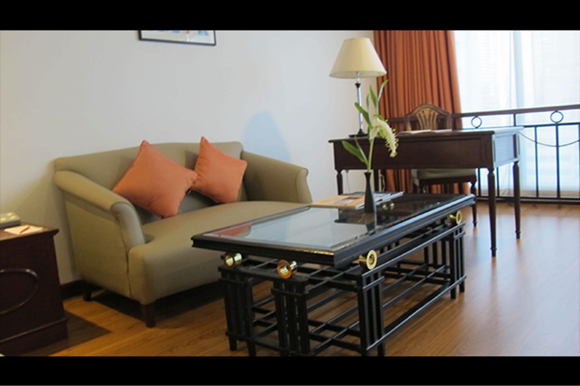 Tai Pan Hotel - Sha Plus Certified Bangkok Dış mekan fotoğraf