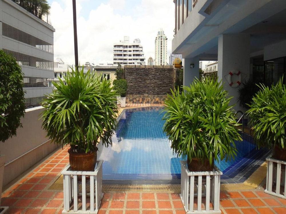 Tai Pan Hotel - Sha Plus Certified Bangkok Dış mekan fotoğraf