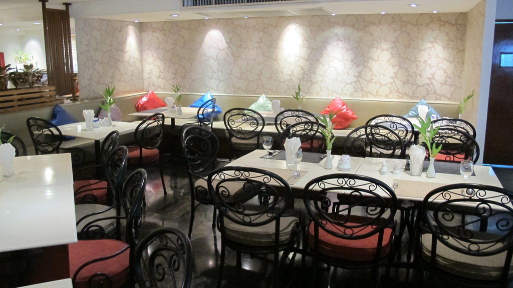 Tai Pan Hotel - Sha Plus Certified Bangkok Dış mekan fotoğraf