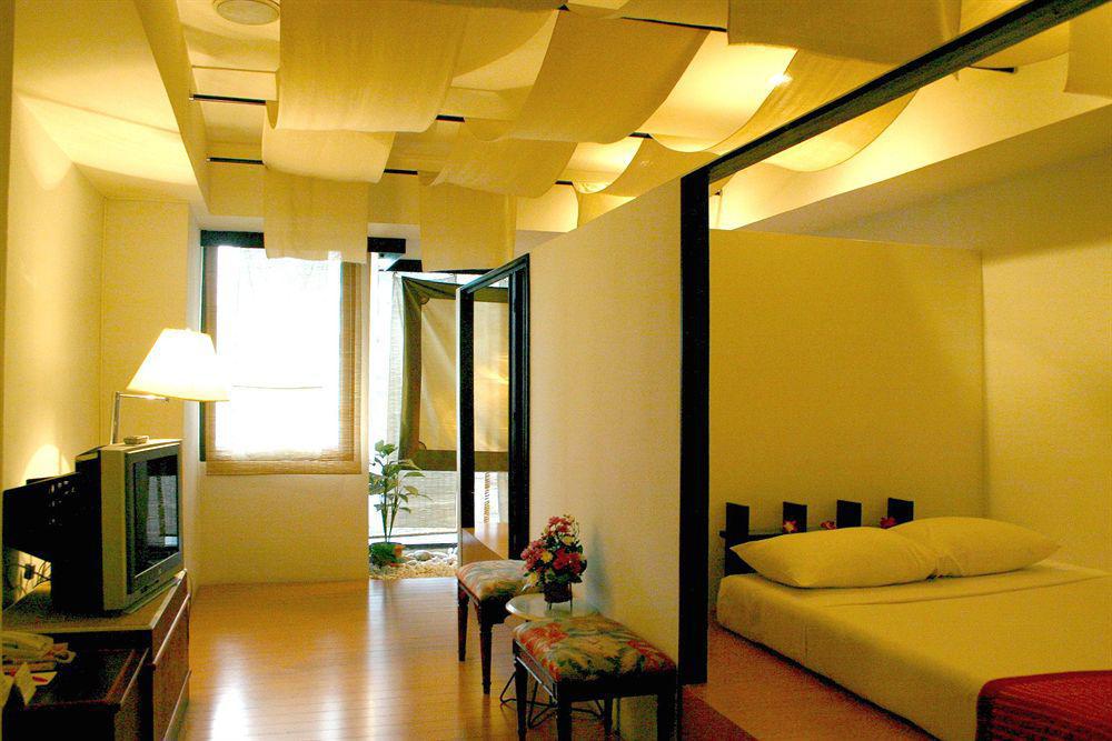 Tai Pan Hotel - Sha Plus Certified Bangkok Dış mekan fotoğraf