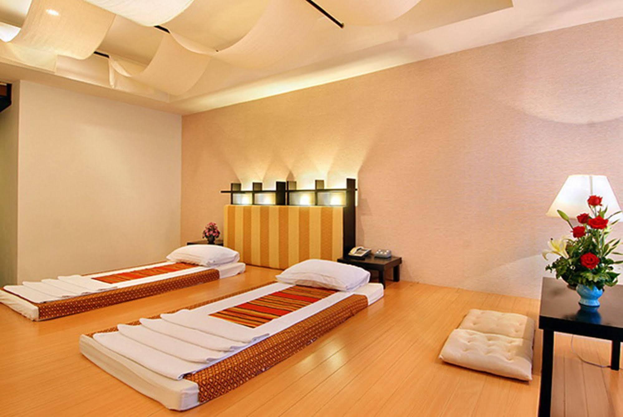 Tai Pan Hotel - Sha Plus Certified Bangkok Dış mekan fotoğraf